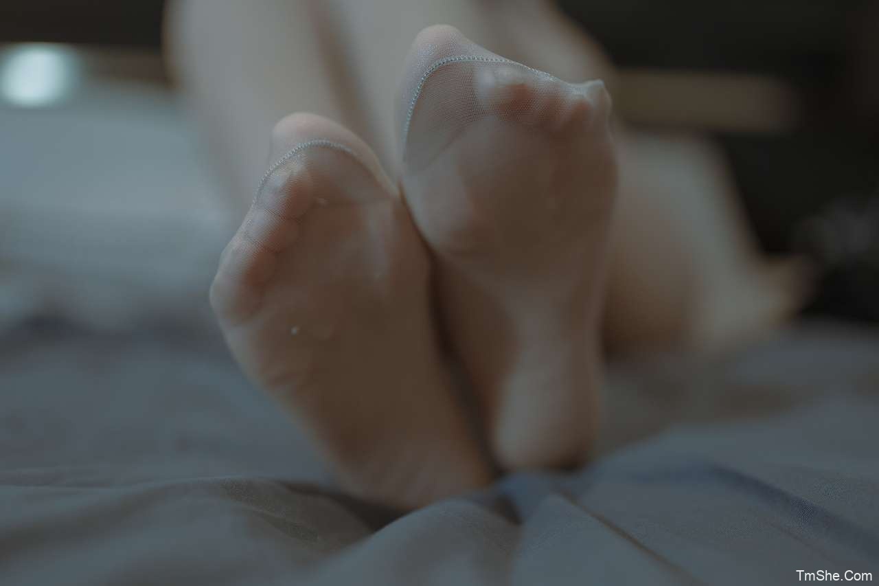 「微博正妹」不呆猫 – 东航空姐(66P/1V/1.58GB)-猫萌