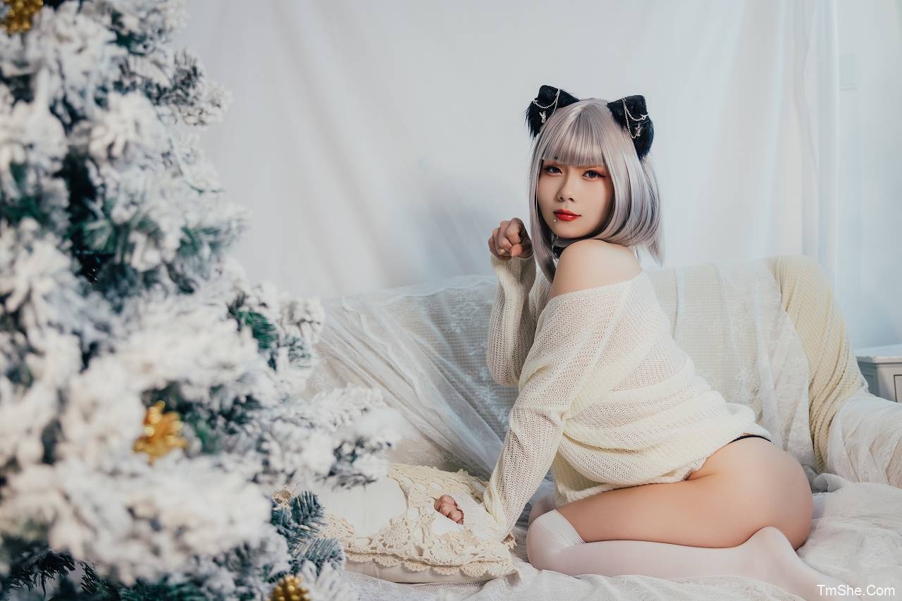 「末夜787」银纹 – 白衣猫猫(30P/398MB)-猫萌
