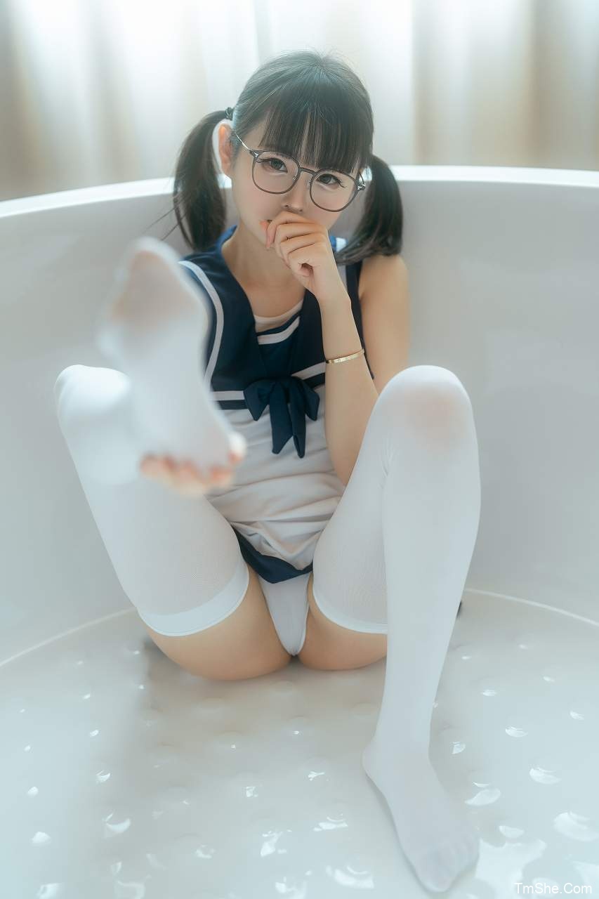 「幼水铃衣」视图 – 梦浴少女(81P/1V/2.25GB)-猫萌