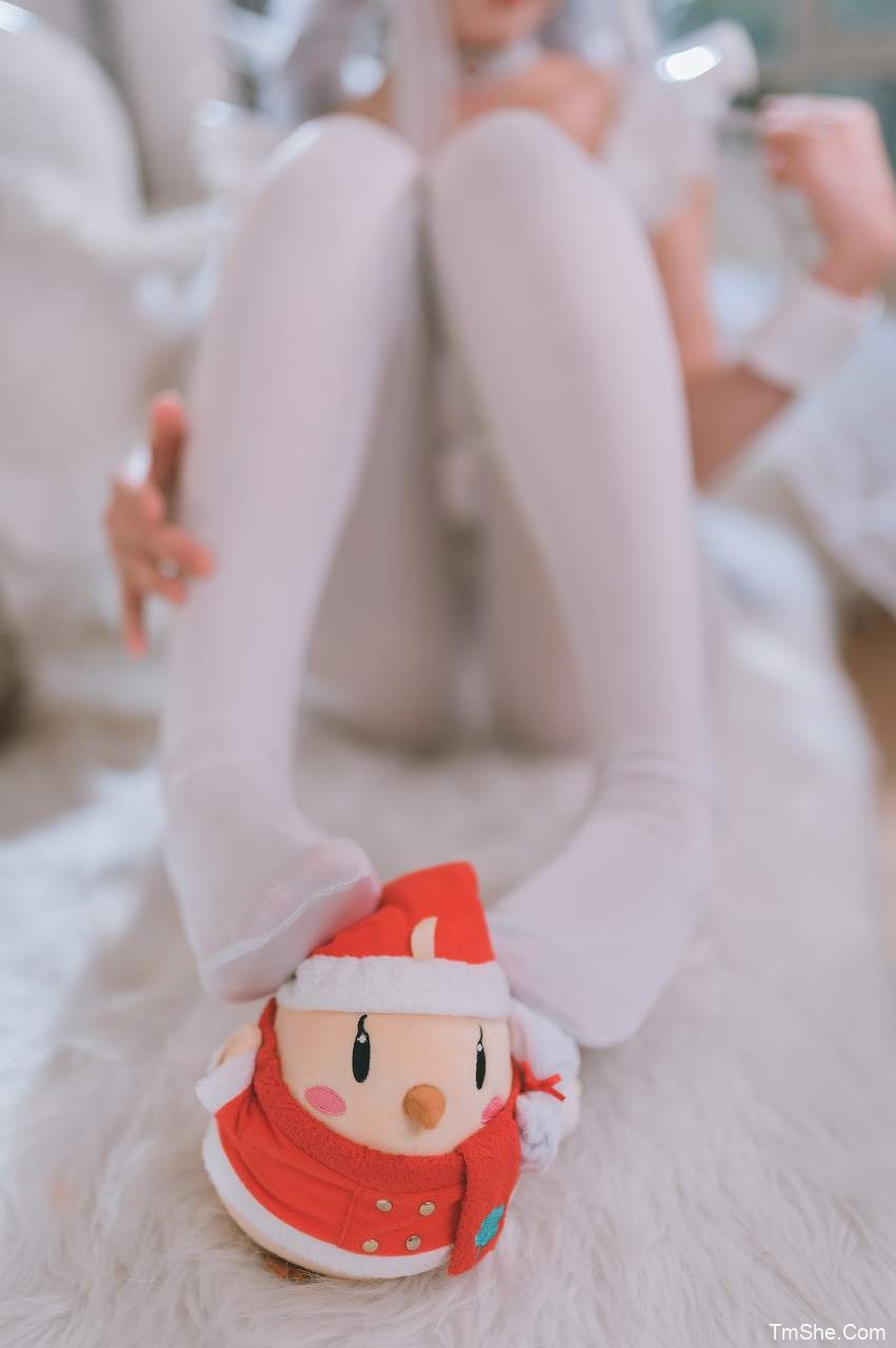 星黛鹿鹿(千反田鹿子)恶毒懒懒的白兔 – 电子图(32P/880MB)-猫萌