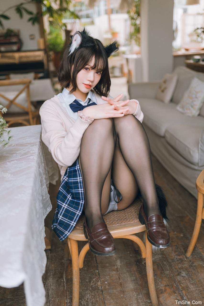 星黛鹿鹿(千反田鹿子)猫耳JK – 电子图(41P/852MB)-猫萌
