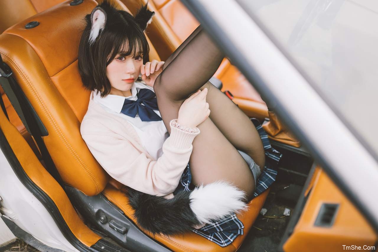 星黛鹿鹿(千反田鹿子)猫耳JK – 电子图(41P/852MB)-猫萌