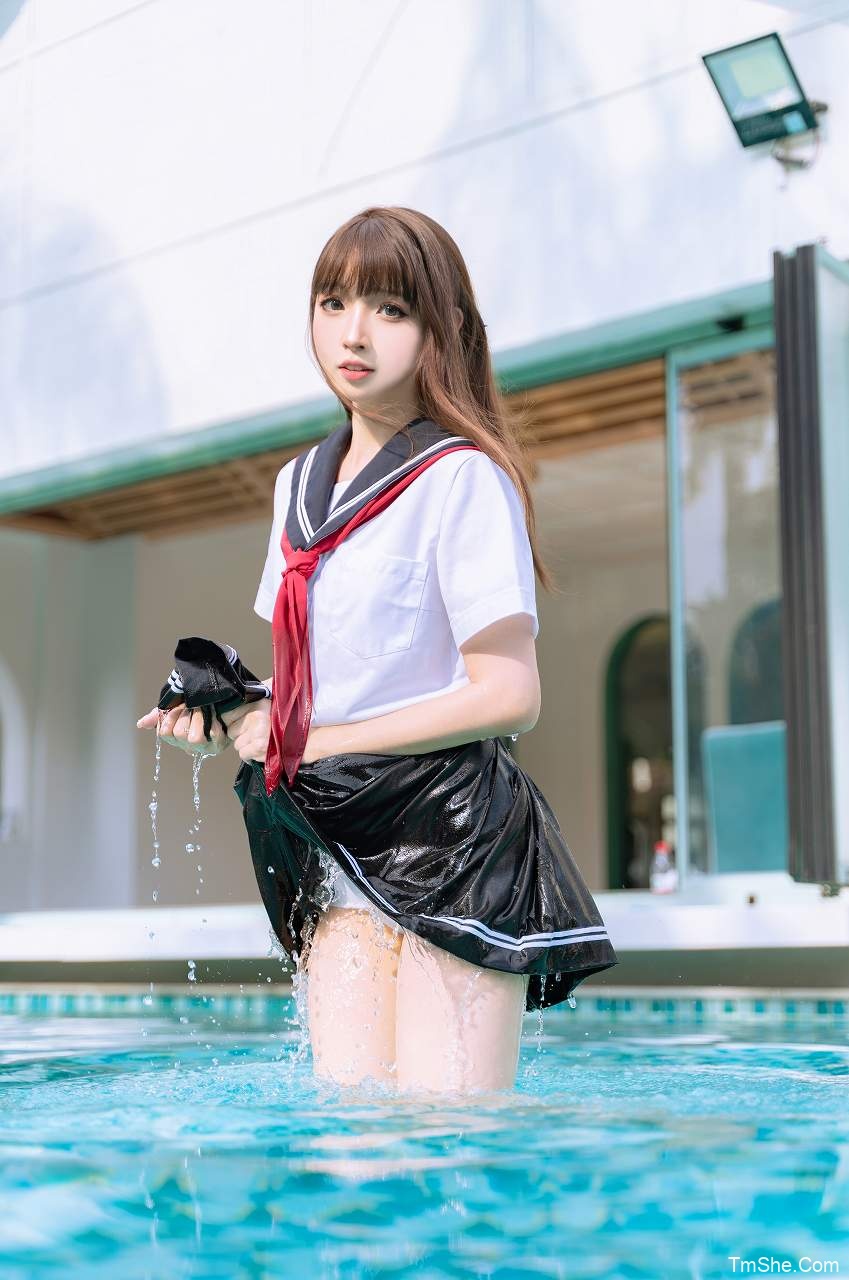 「祖木子」摄影素材 – 泳池JK(15P/202MB)-猫萌