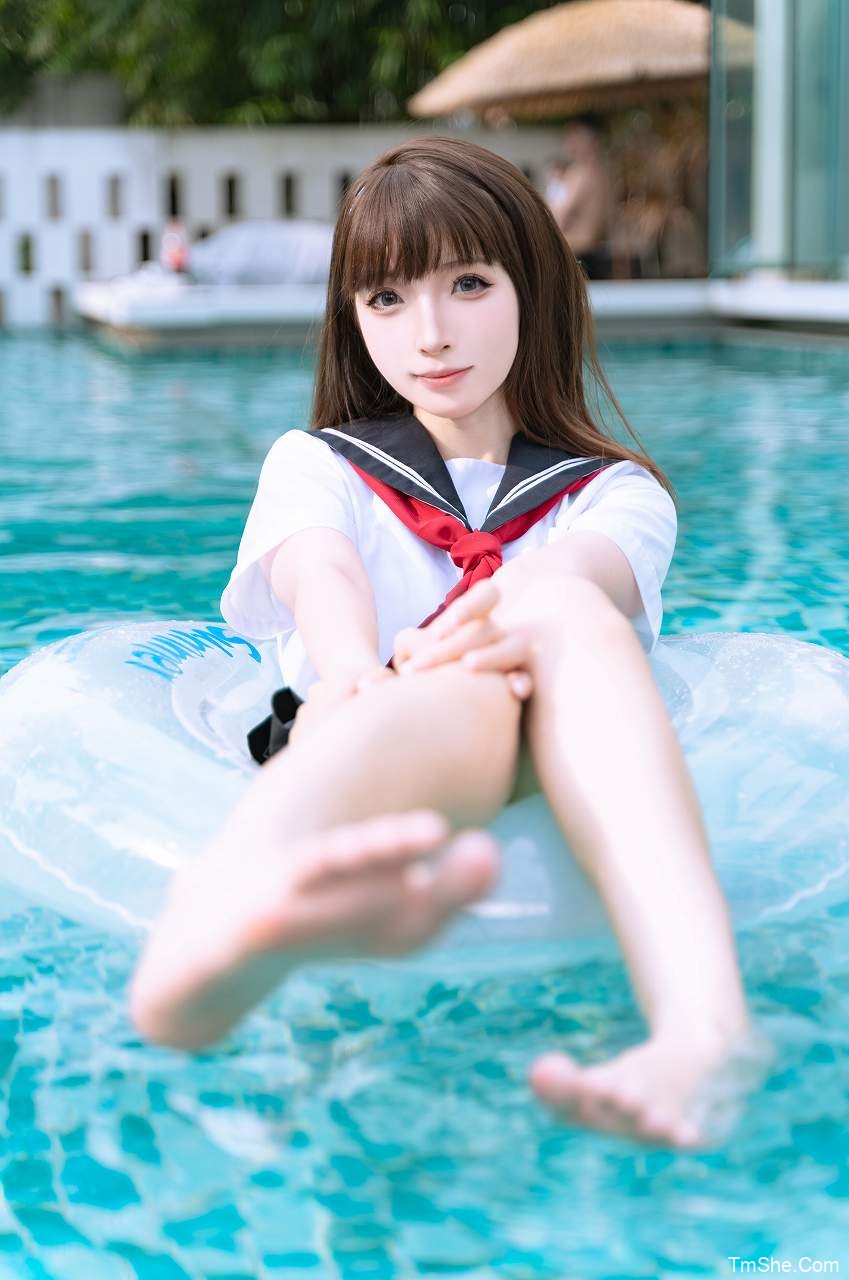 「祖木子」摄影素材 – 泳池JK(15P/202MB)-猫萌