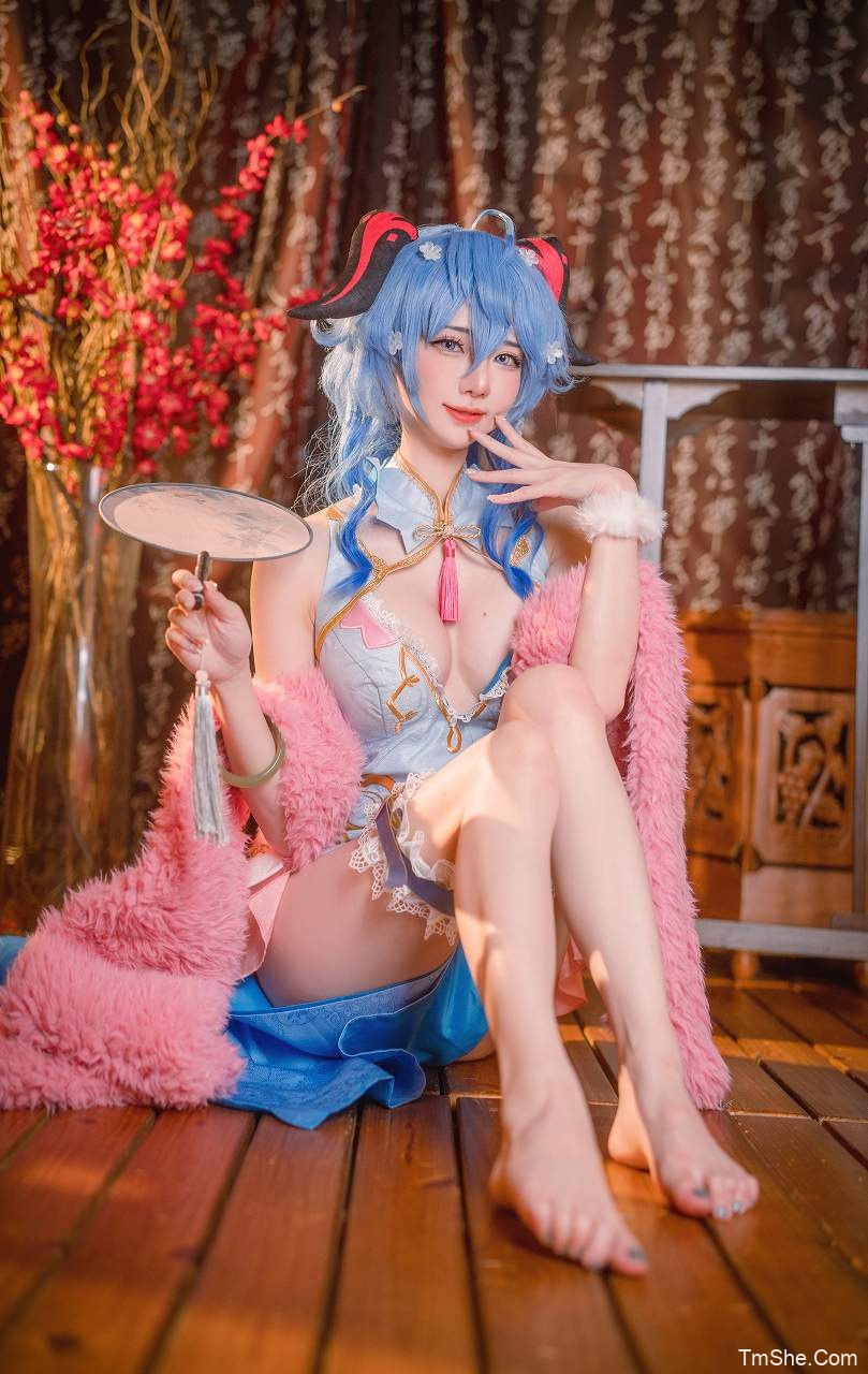 「Sally Dorasnow」图包 – Ganyu QiPao(39P/410MB)-猫萌
