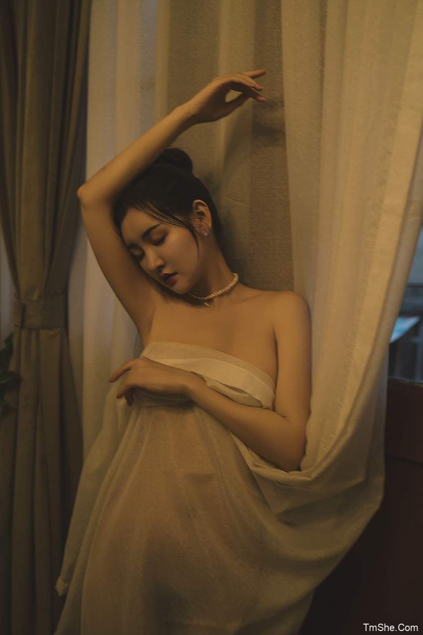 「沈梦瑶」摄影作品 – 如梦初醒(75P/1.37GB)-猫萌