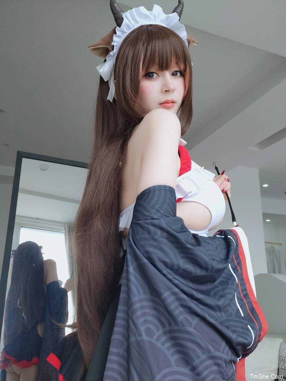 「白银81」视图 – 碧蓝航线 樫野(92P/3V/919MB)-猫萌