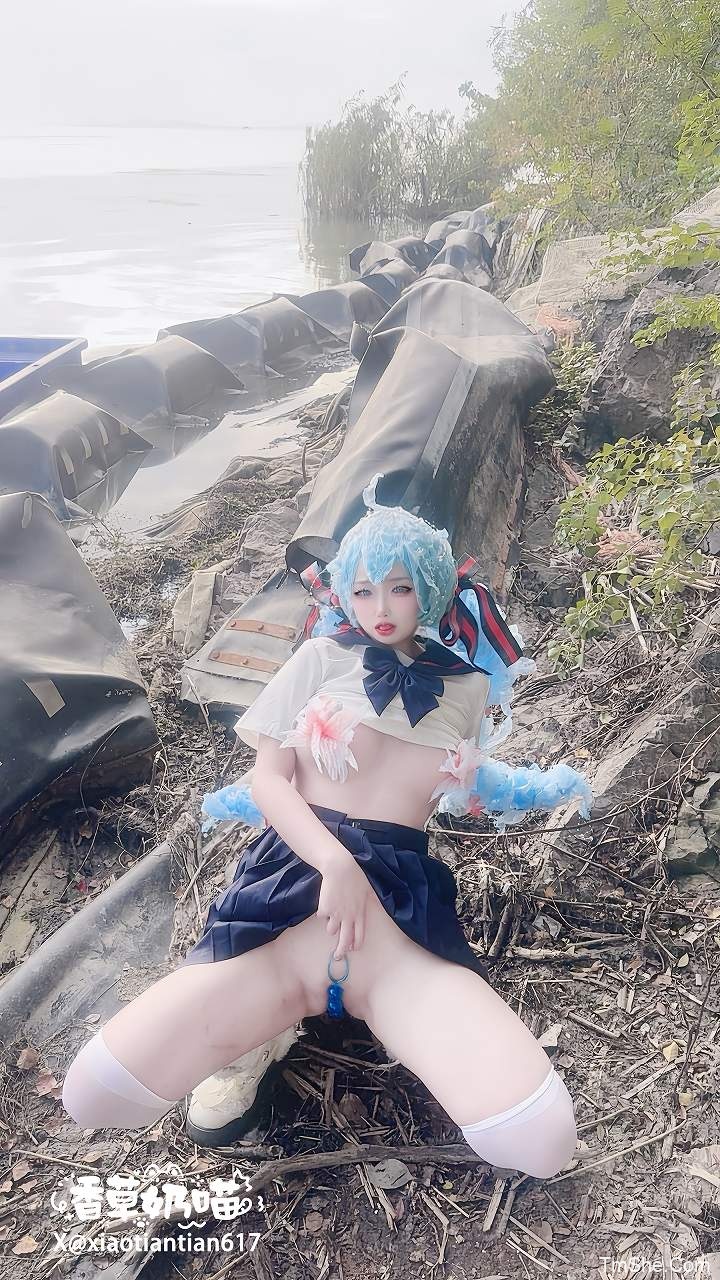 「筱田甜」视图 – 瓶初音(86P/69V/3.5GB)-猫萌