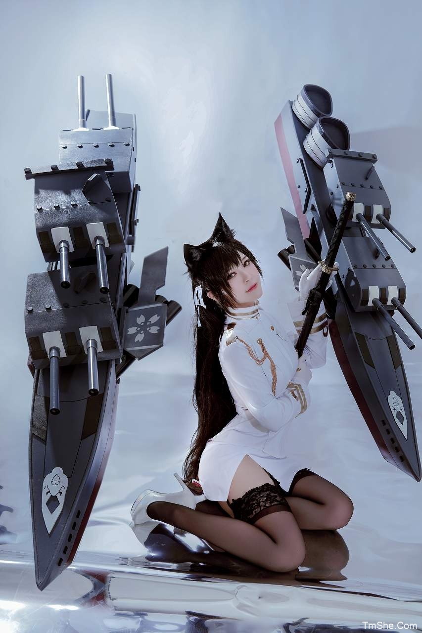 「半半子」愛宕艦装 – 出撃する(46P/322MB)-猫萌