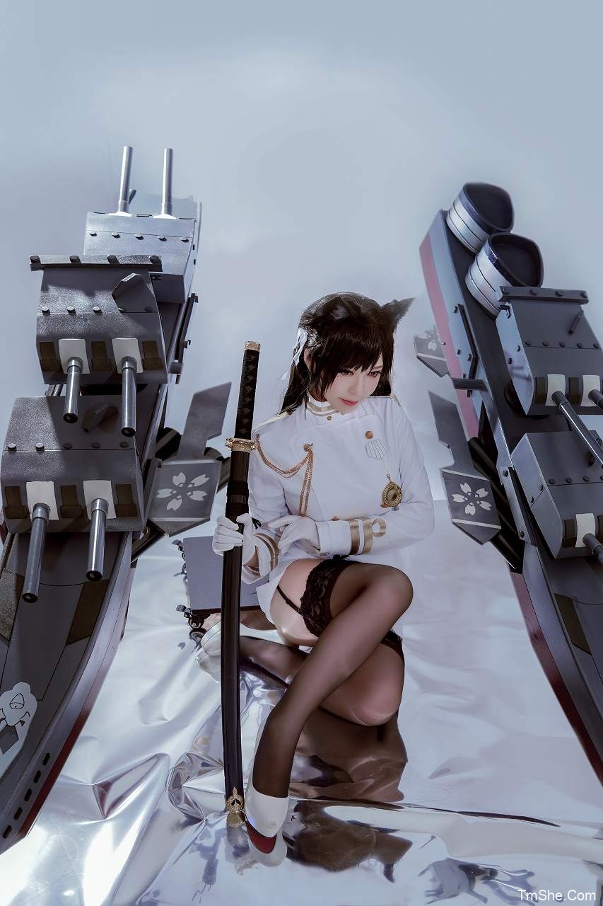 「半半子」愛宕艦装 – 出撃する(46P/322MB)-猫萌
