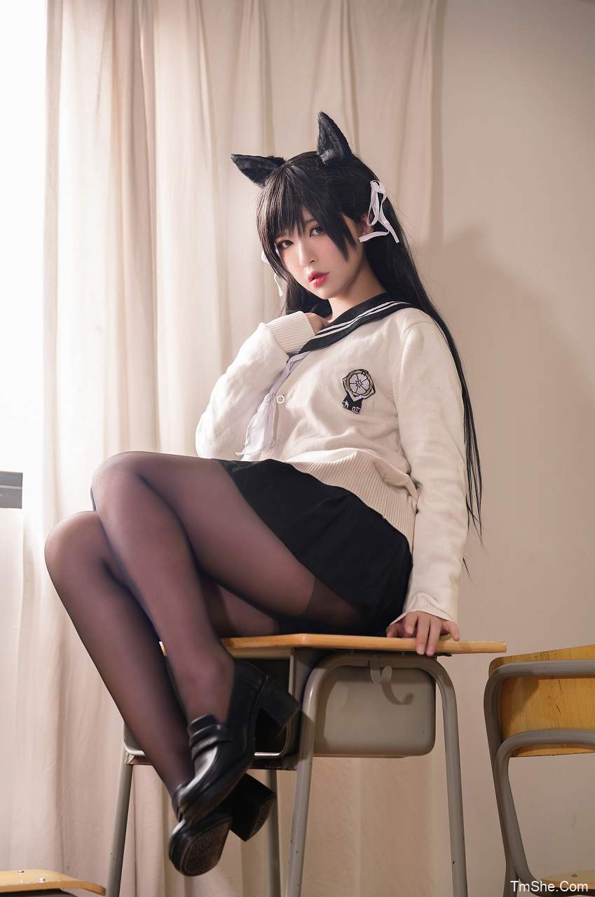 「半半子」愛宕制服 – 学園ファンタジー(26P/177MB)-猫萌