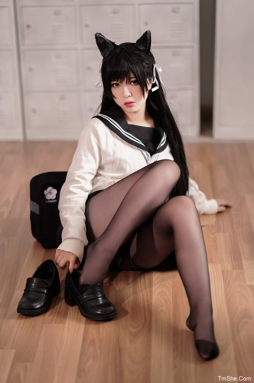 「半半子」愛宕制服 – 学園ファンタジー(26P/177MB)-猫萌