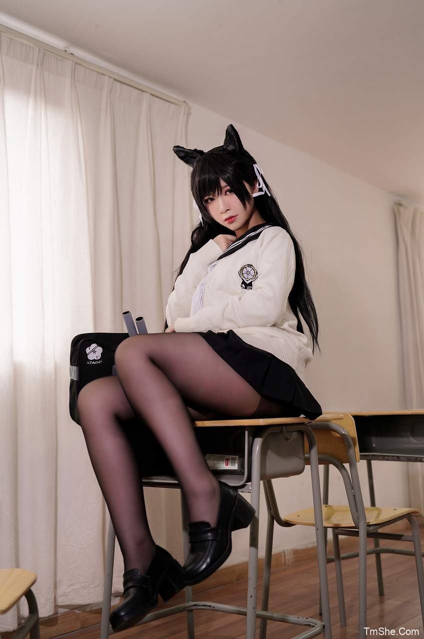 「半半子」愛宕制服 – 学園ファンタジー(26P/177MB)-猫萌