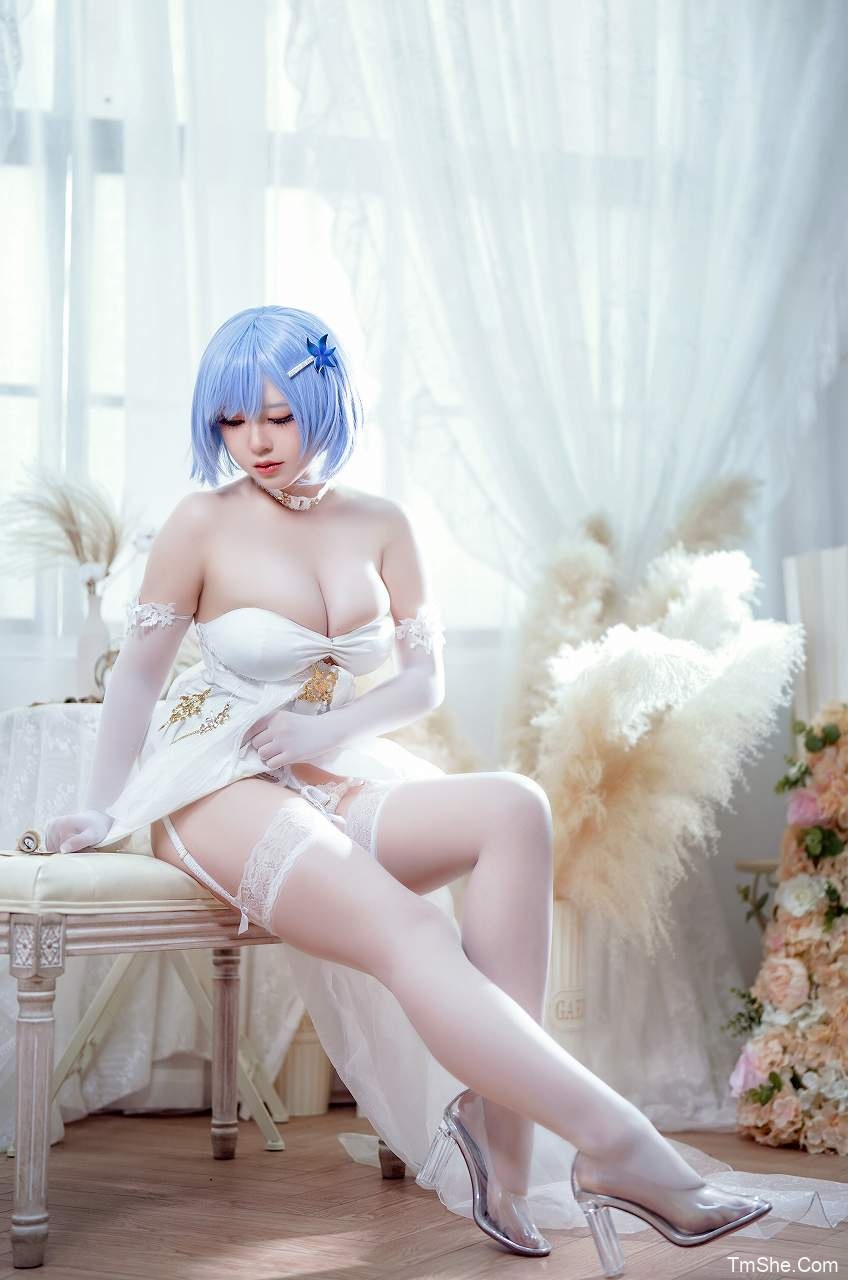 「半半子」碧蓝航线 - 恰巴耶夫白骑兵(64P/2V/306MB)-猫萌
