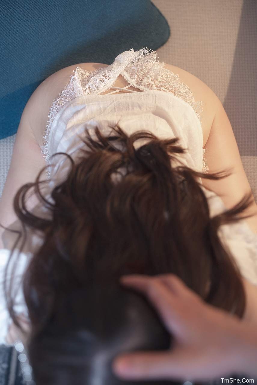 「鹿八岁baby」视图 – 我得意忘形的小债主(197P/1V/3.58GB)-猫萌
