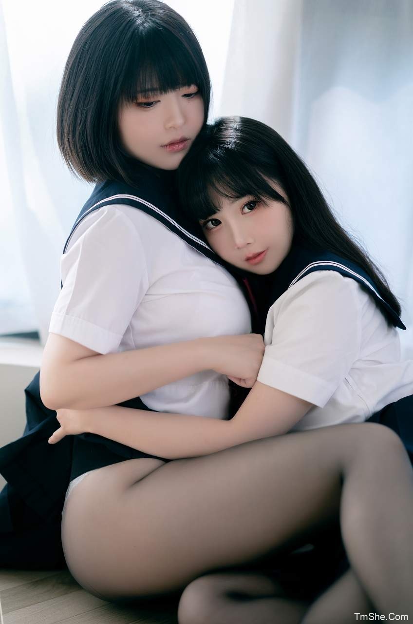 「半半子」4K映画 – 少女幻想の刻(79P/575MB)-猫萌