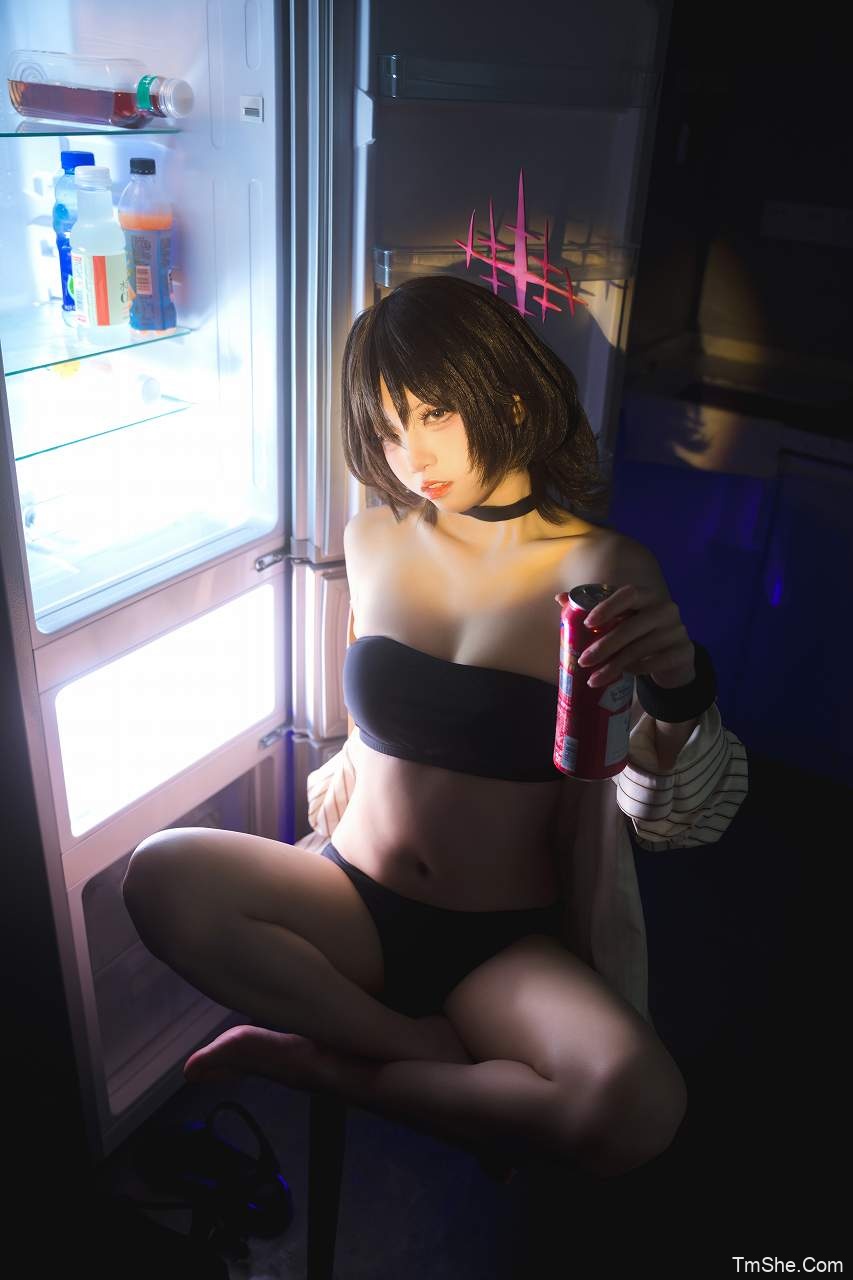 「纸悦Etsu_ko」图包 – 美咲泳装(28P/432MB)-猫萌