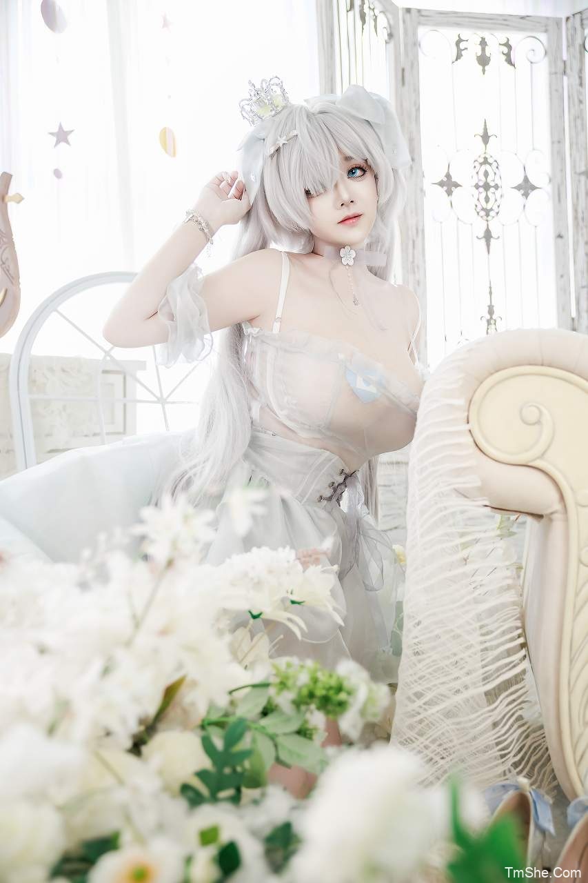 「阿雪雪」NIKKE – 灰姑娘(129P/1V/2.89GB)-猫萌