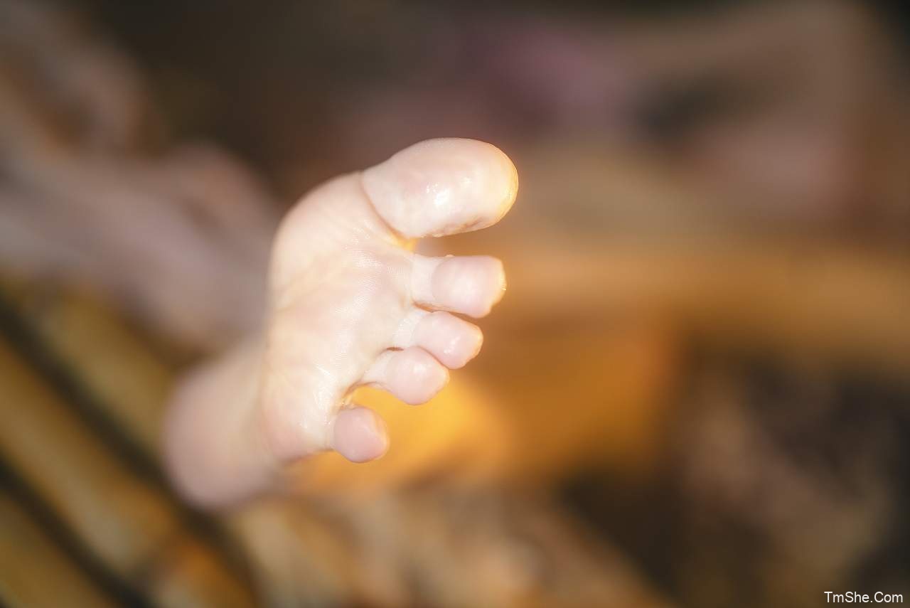 「鹿八岁baby」视图 – 烟雨暮(179P/1V/1.55GB)-猫萌