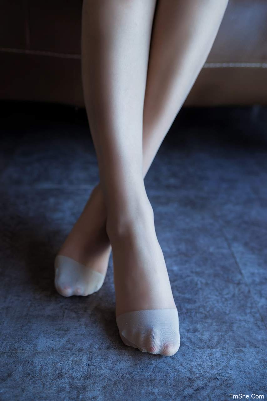 「亚马逊鲶鱼」捆绑 – OL(33P/3V/239MB)-猫萌