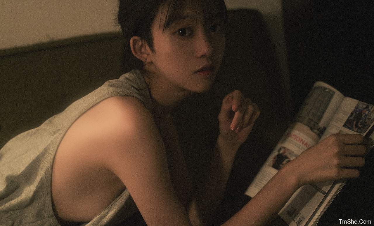 「摄影师」翎梵作品 – 11月VIP 3套(28P/435MB)-猫萌