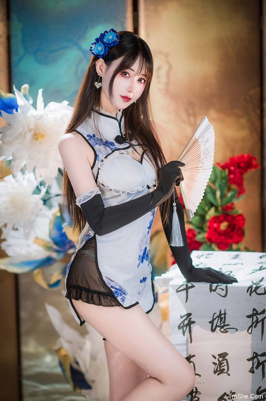 「羽生三未」瓶儿 – 青花瓷旗袍(25P/307MB)-猫萌