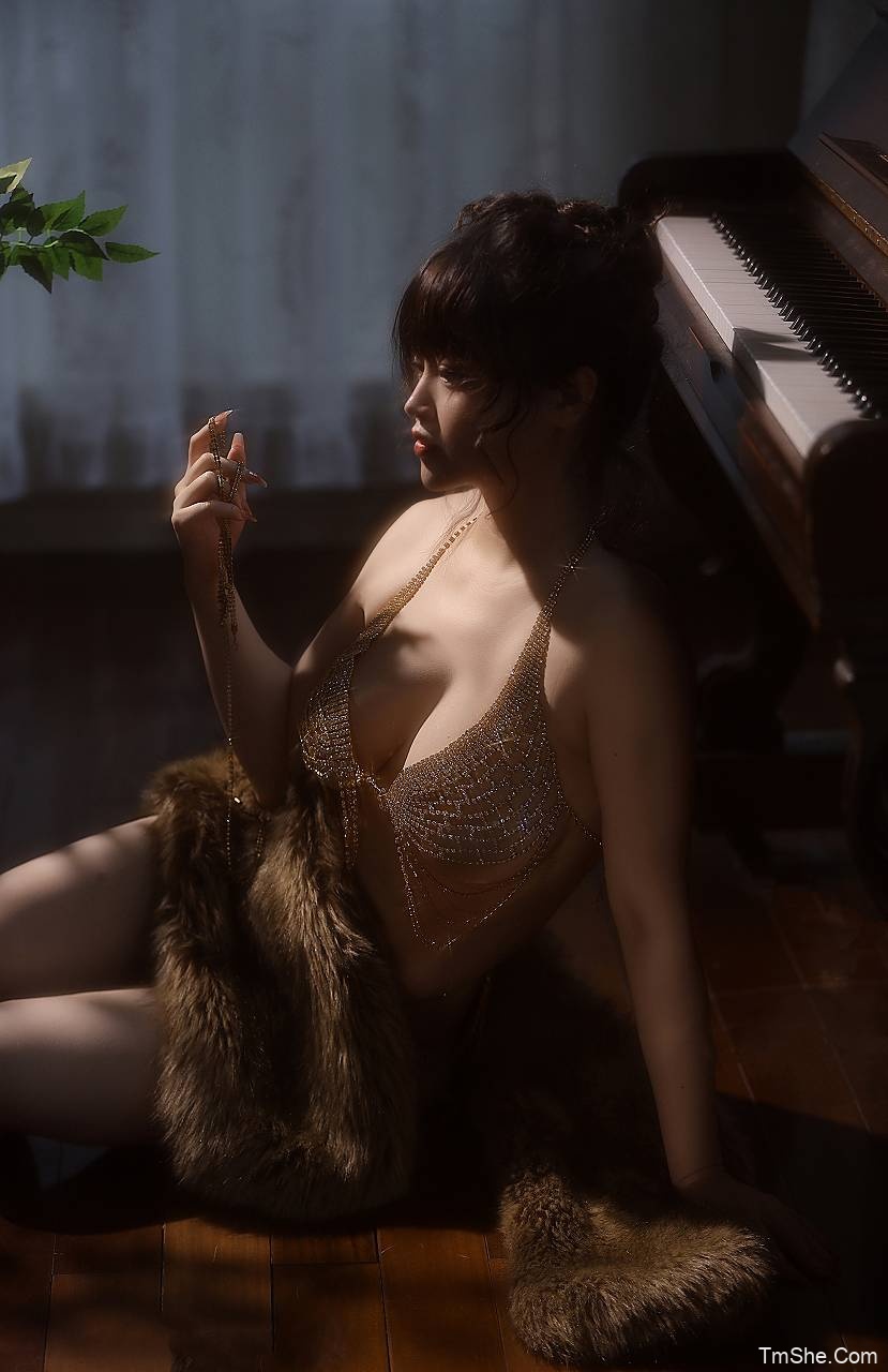 毛毛喵(毛毛帽) 摄影素材 – 爱神假日(53P/465MB)-猫萌