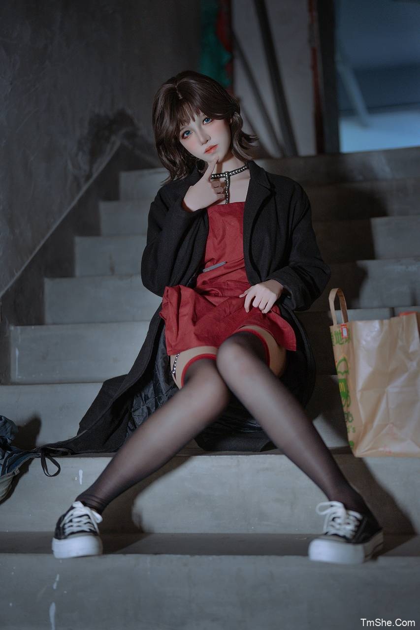 「阿薰kaOri」COS素材 – 围裙里的秘密(212P/13V/4.32GB)-猫萌