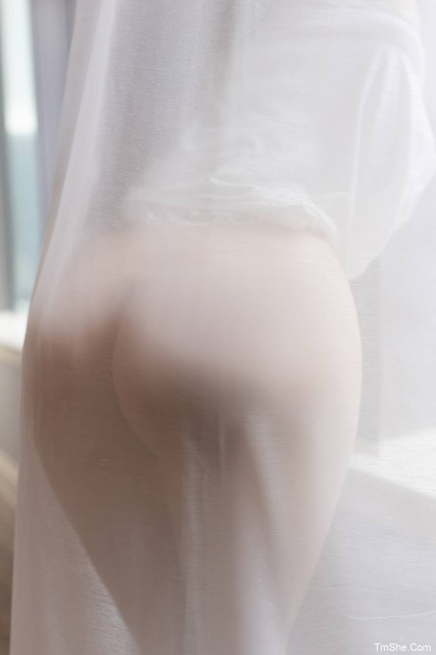 「鱼子酱fish」摄影作品 – 温柔姐姐(120P/1.16GB)-猫萌