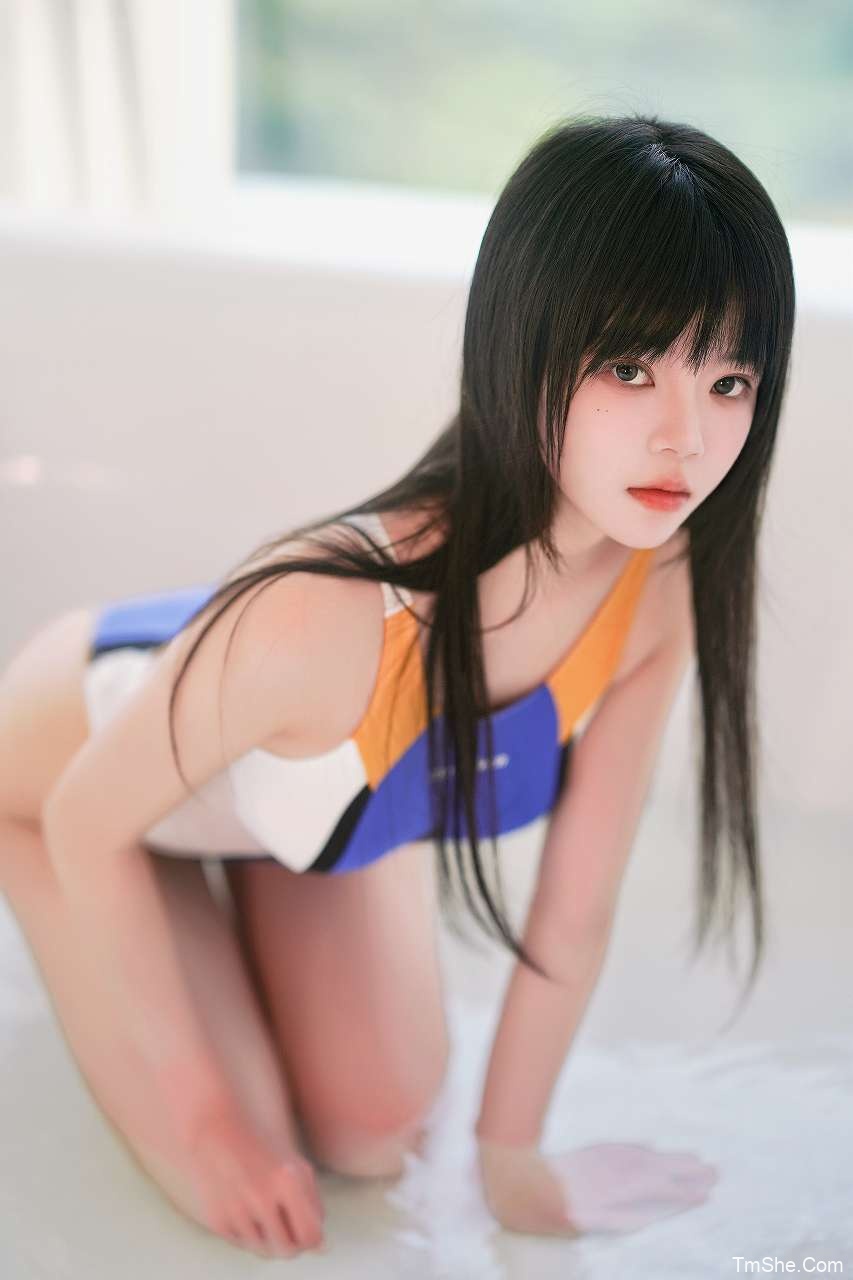 「桜桃喵」摄影素材 – 竞泳(21P/265MB)-猫萌