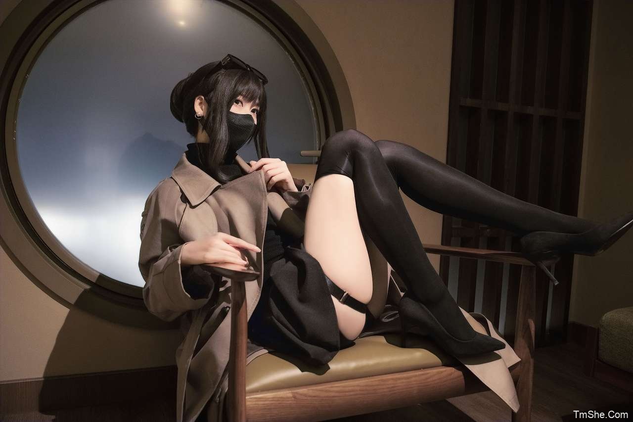 「izumi泉桃子」绘画素材 – 秘密通勤(69P/1.93GB)-猫萌