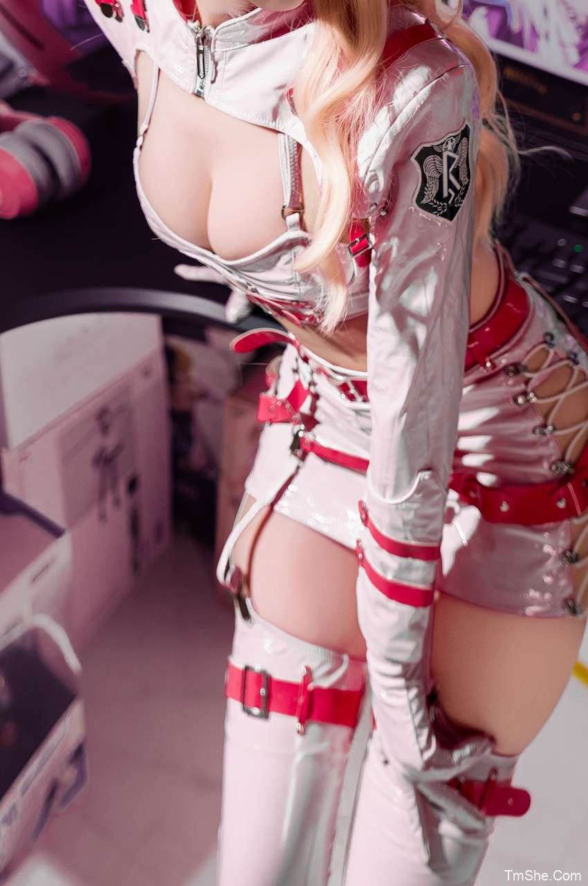 「izumi泉桃子」绘画素材 – 特勤护理(77P/1.76GB)-猫萌