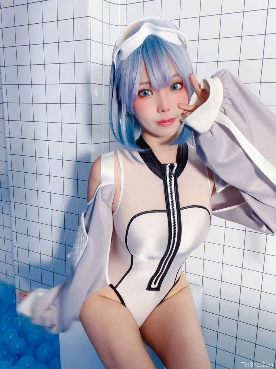 「ElyEE子」视图 – 25年6月订阅(105P/11V/290MB)-猫萌