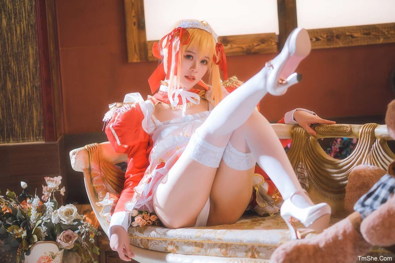 「颜值博主」星黛鹿鹿 – 尼禄女仆(34P/473MB)-猫萌