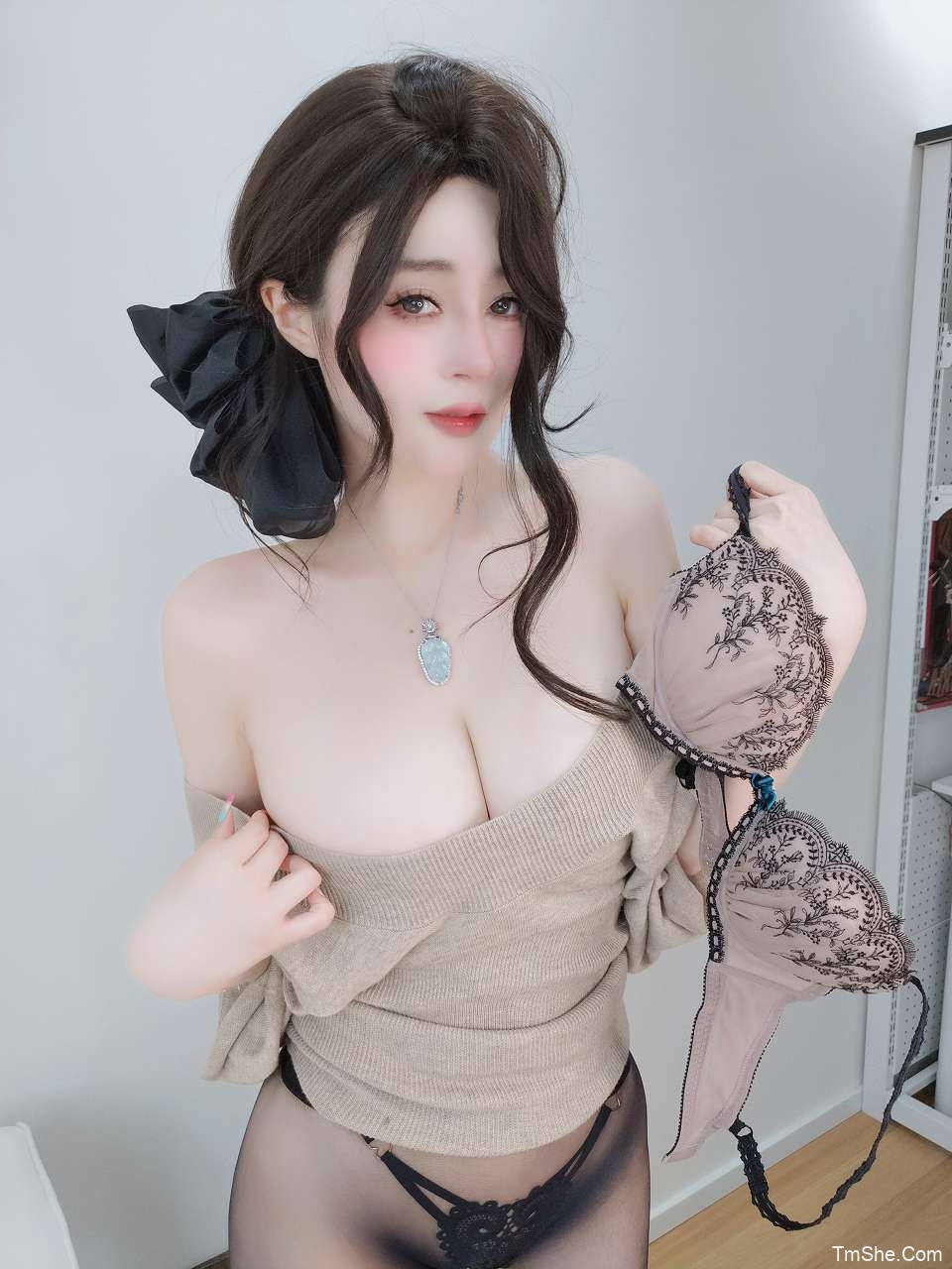 「白银81」Fantia编号VOL.92 – 破解版(130P/7V/1.73GB)-猫萌