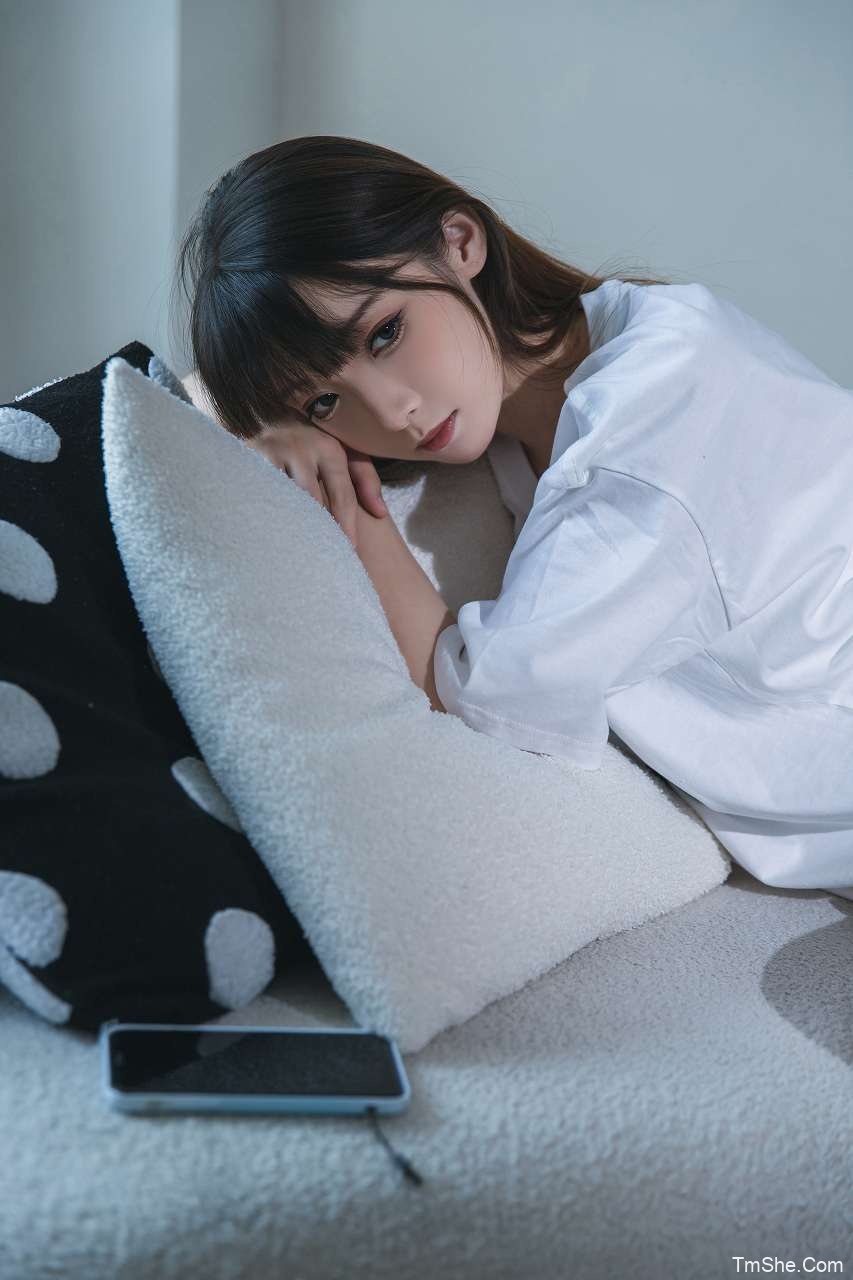 「祖木子」摄影会 – 独处日记(42P/468MB)-猫萌