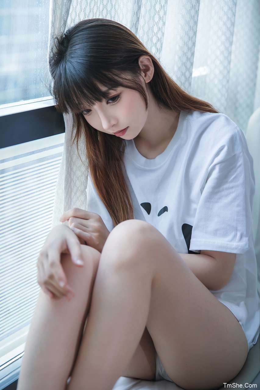 「祖木子」摄影会 – 独处日记(42P/468MB)-猫萌