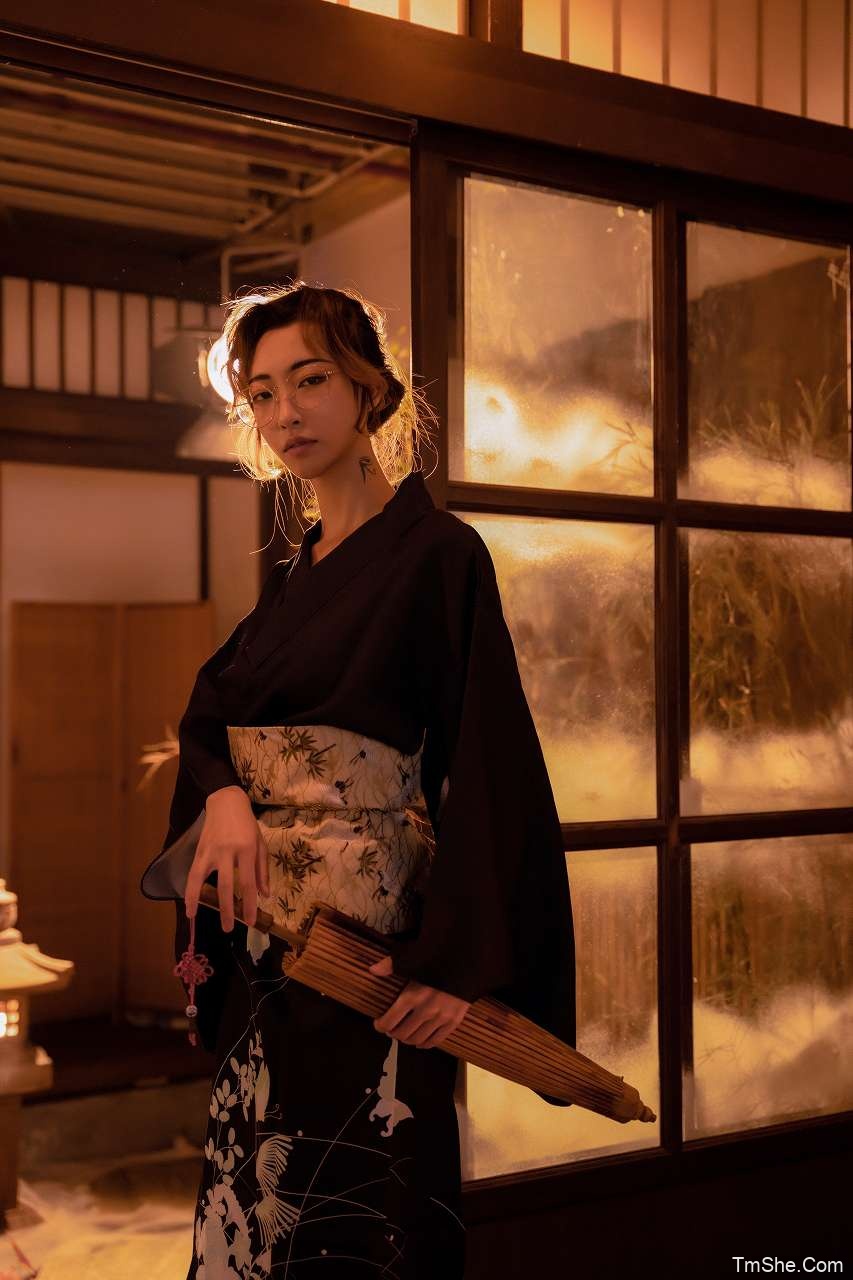 「猪突猛蛋」摄影素材 – 深闺(40P/340MB)-猫萌