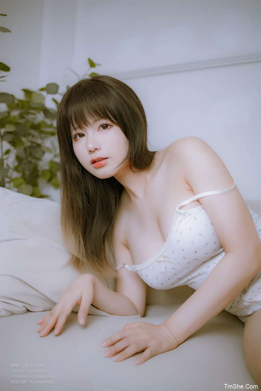 「Nyako喵子」电子版43 – 妹系彼女(281P/2V/1.33GB)-猫萌