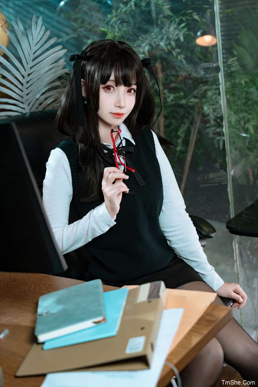 「祖木子」绘画素材 – 伦敦OL皮肤(24P/335MB)-猫萌