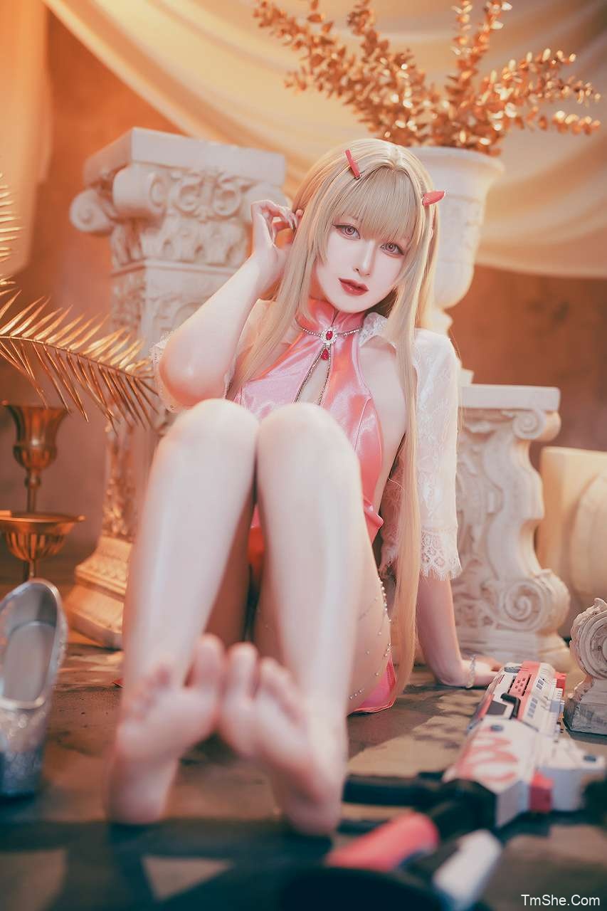 「Miya咪呀」毒蛇写真书 – 电子档(101P/195MB)-猫萌