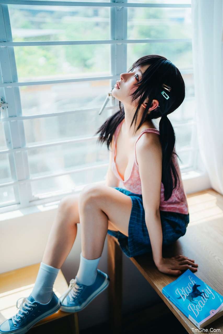 「蠢沫沫」25年10月自拍 – 4套(173P/4.42GB)-猫萌