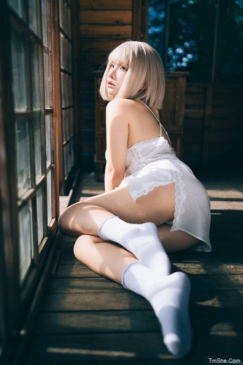 「蠢沫沫」25年10月自拍 – 4套(173P/4.42GB)-猫萌