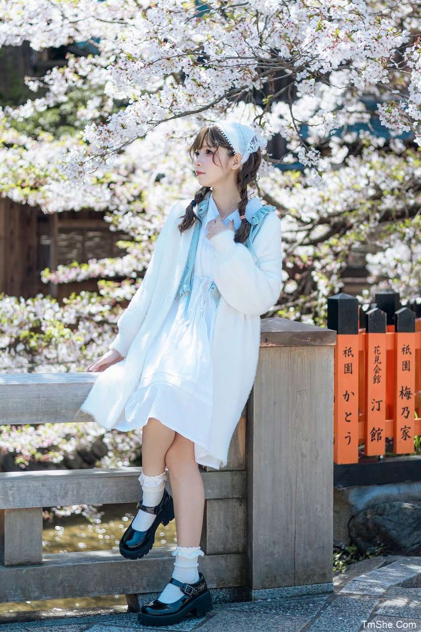 「祖木子」日本旅拍 – 祇园鸭川(76P/1.58GB)-猫萌