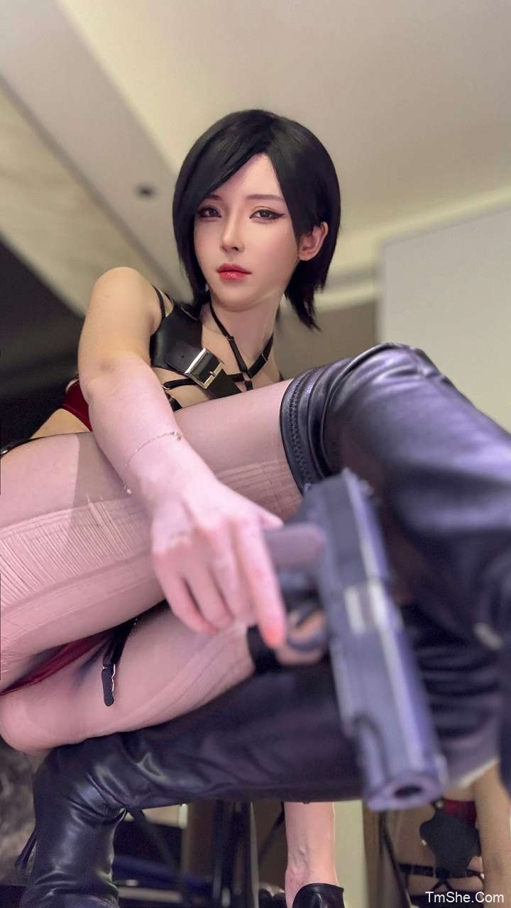 「一小央泽」绘画素材 – 艾达王(51P/3V/965MB)-猫萌