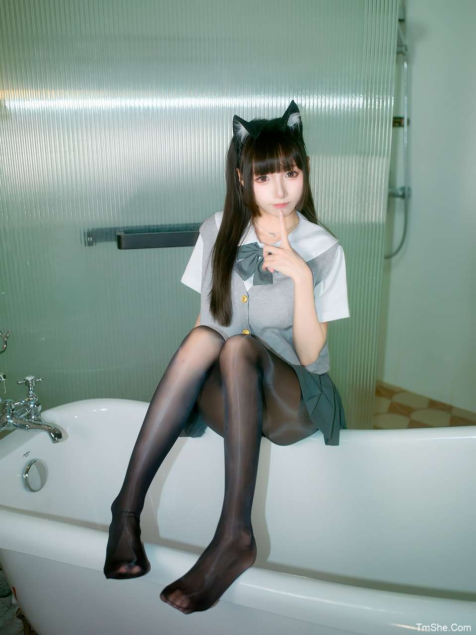 「COSER小梦酱」牛肉干 + 小天海JK(24P/176MB)-猫萌