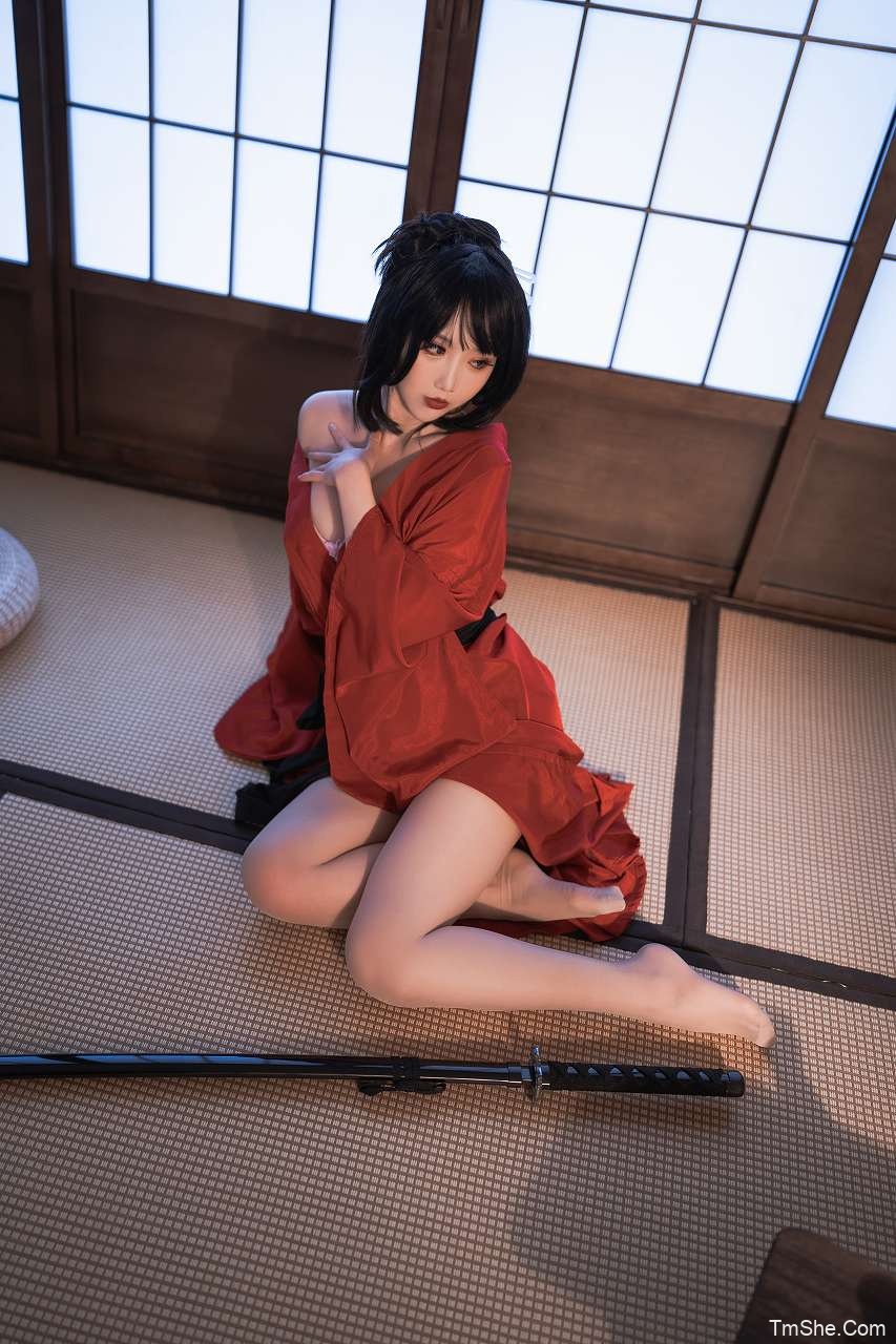 「面饼仙儿」绘画参考 – 黑帮大小姐(24P/265MB)-猫萌