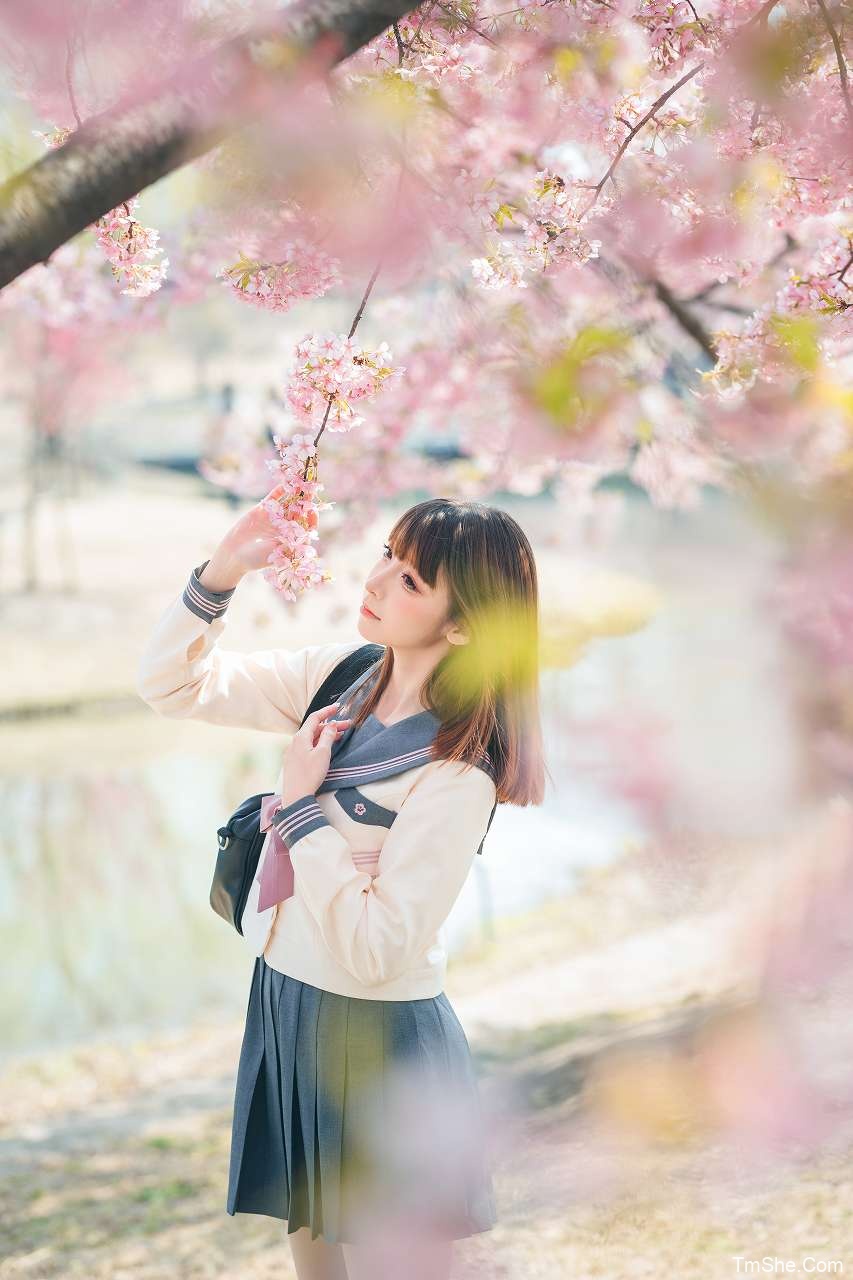 「祖木子」天枰君 - 辰山樱花(30P/555MB)-猫萌
