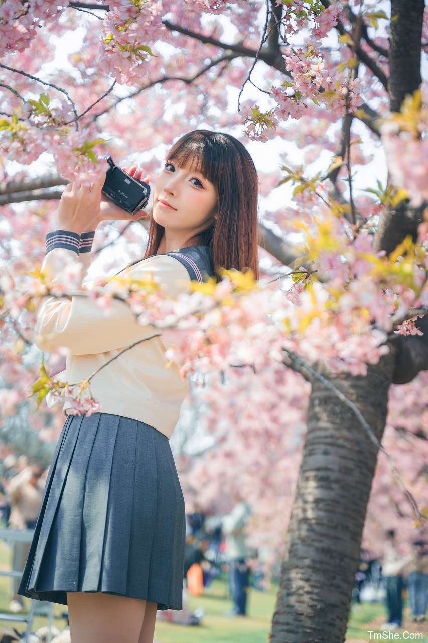 「祖木子」天枰君 - 辰山樱花(30P/555MB)-猫萌