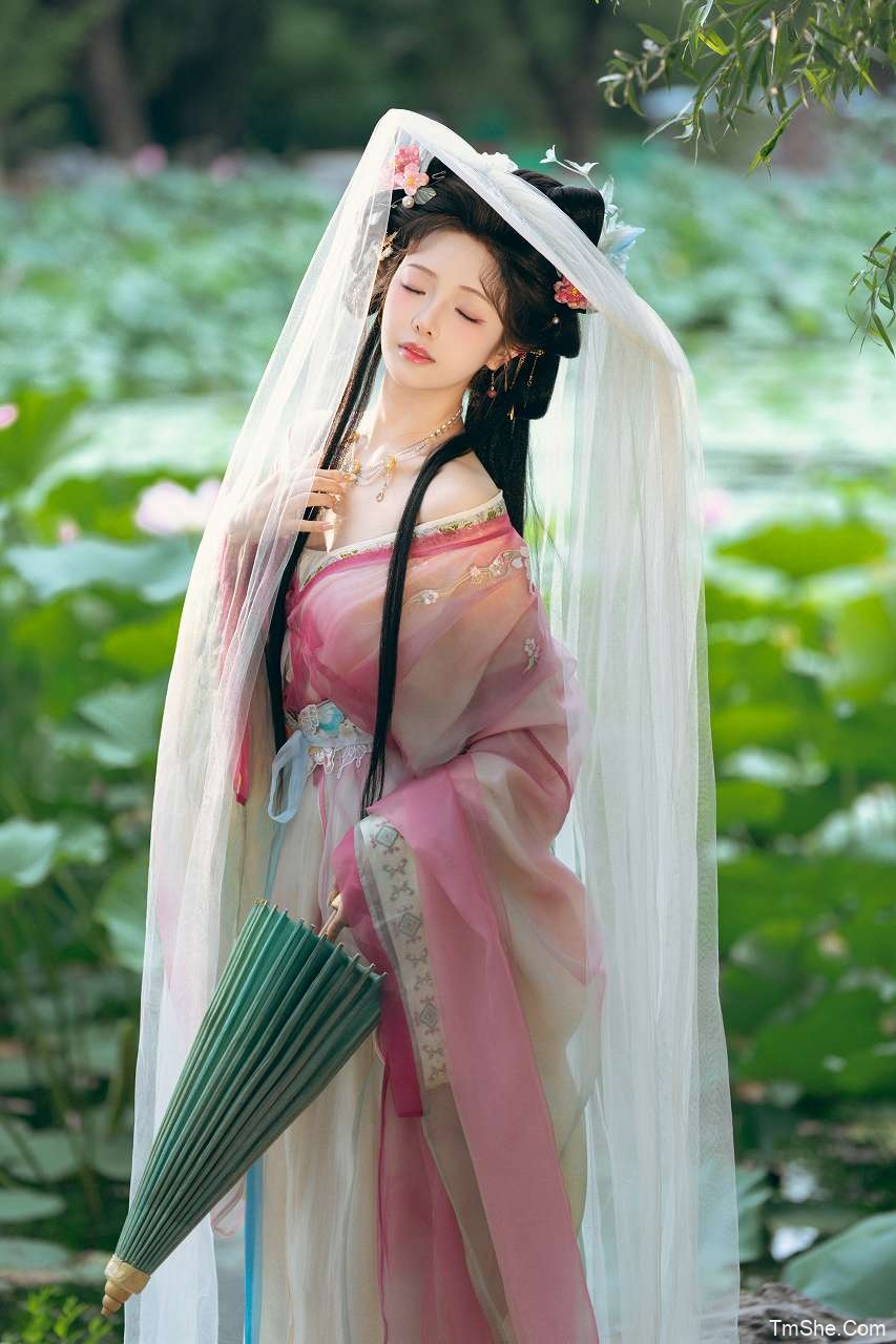「雯妹不讲道理」图包 – 祝您中秋快乐(20P/156MB)-猫萌